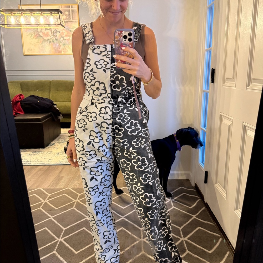 Y2K Vintage Forever 21 Floral Black and White Overalls SMALL